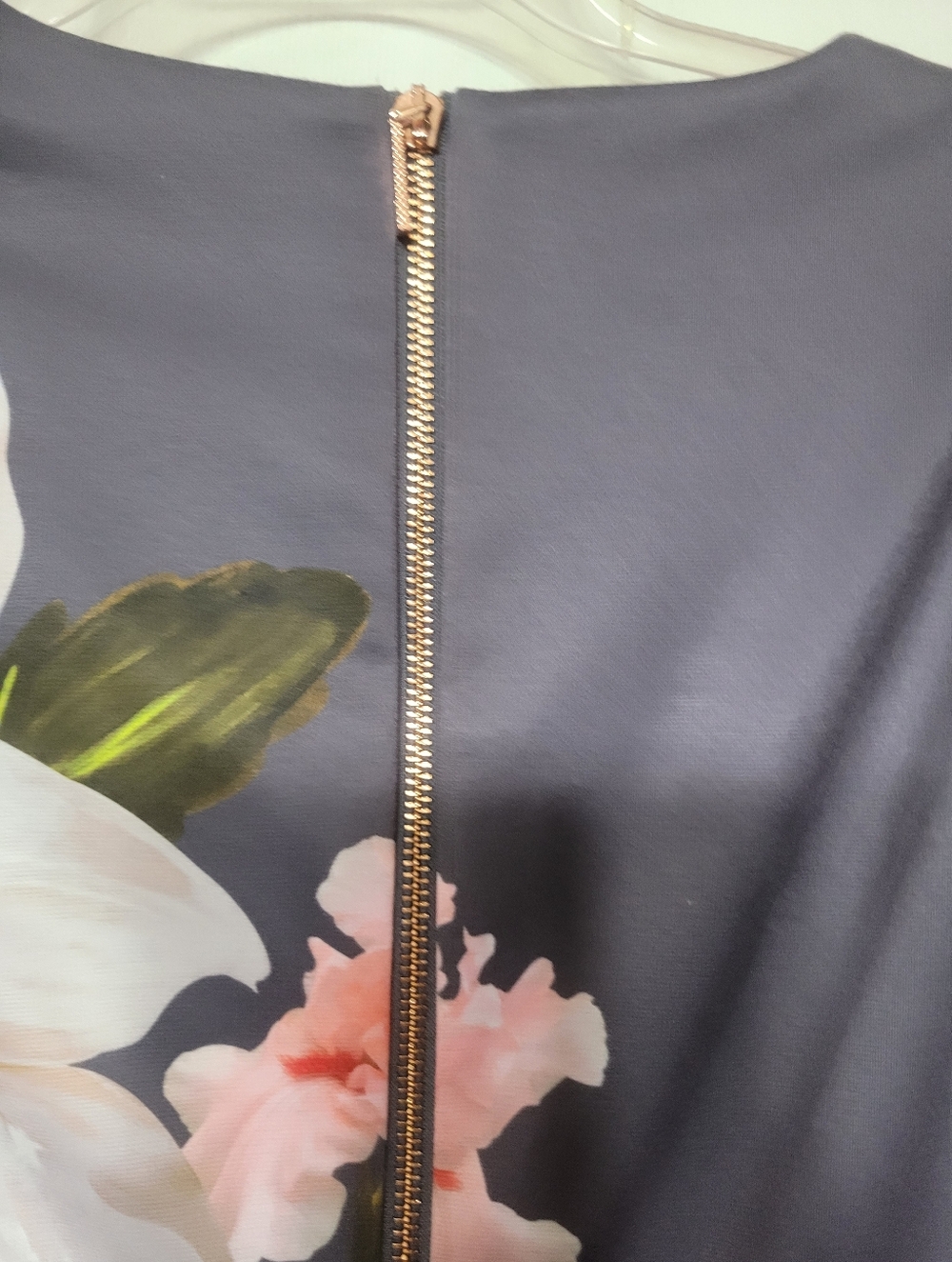 Ted Baker Gray Floral-Print Sheath Dress with Belt - Picture 2 of 9